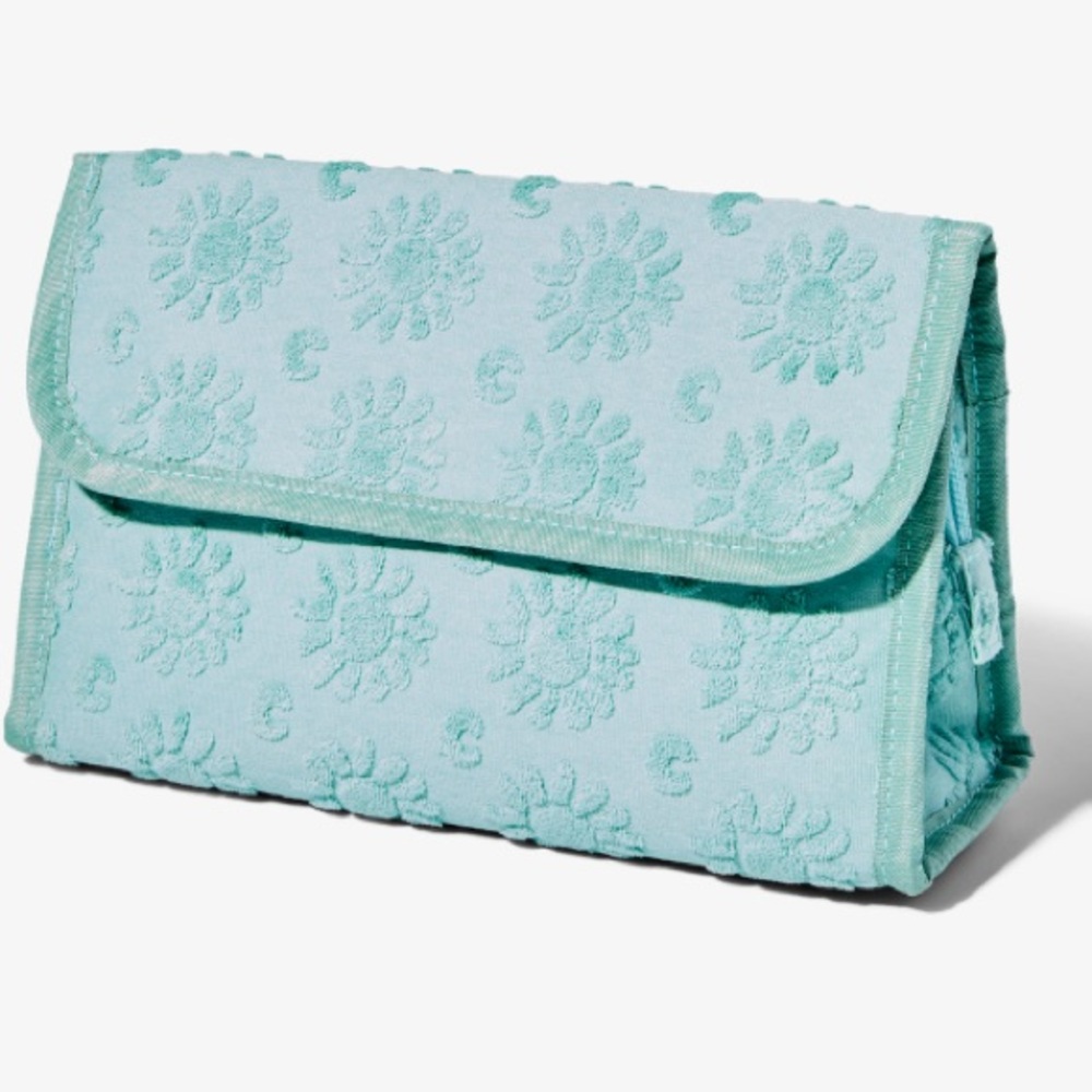 🏝️ Ulta Aqua Makeup Bag/Clutch